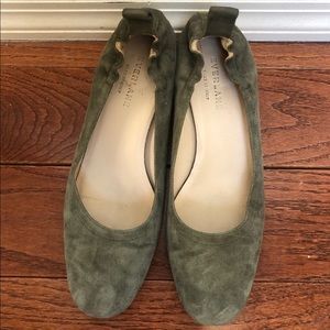 Everlane Day Heel in olive suede